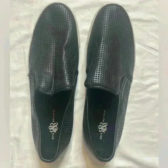 Rock and Republic Men’s Size 12 Slip On Shoes Black - Picture 2 of 9